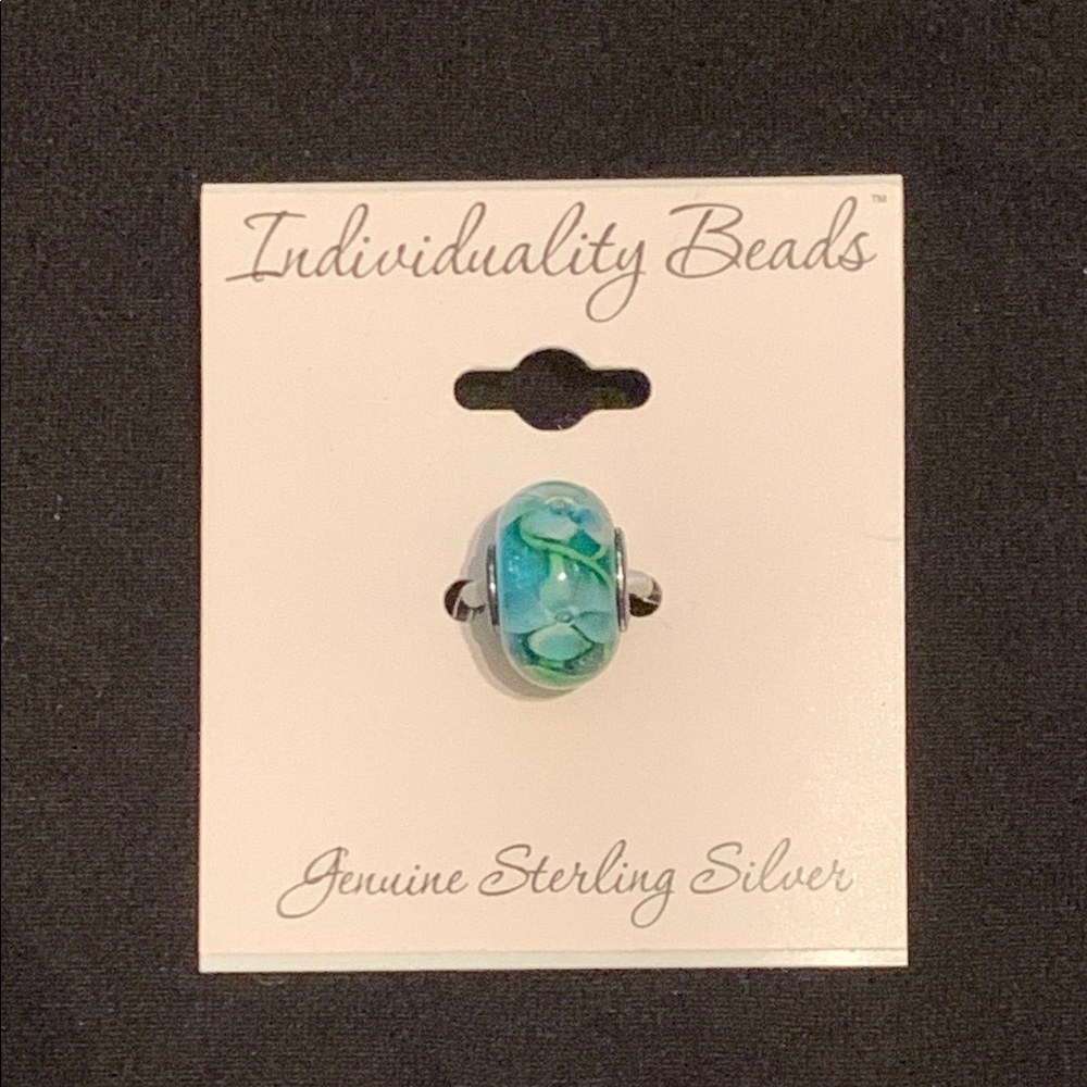 Individuality Beads Genuine Sterling Silver Flower Bracelet Charm NWT